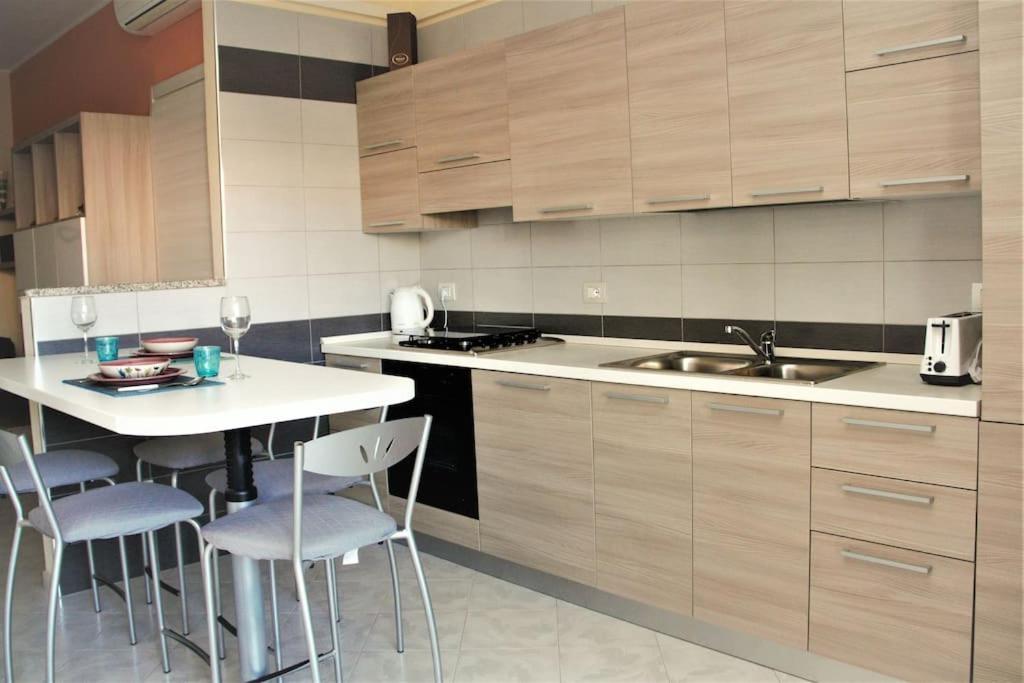 La Casa Al Poetto - Iun R0135 Appartement Quartu SantʼElena Buitenkant foto